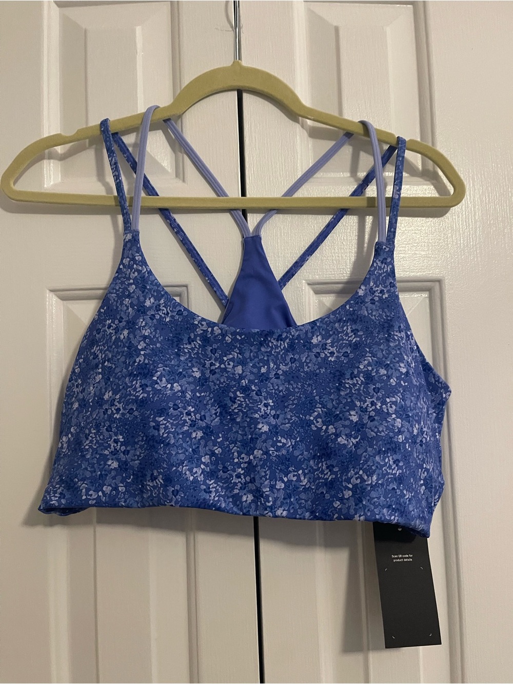 NWT Fabletics Blue Floral Strappy Sports Bra